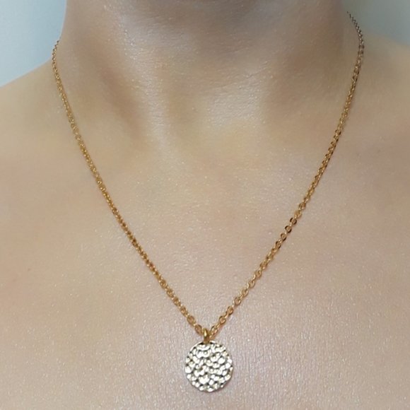 Minimalist Hammered Gold Disk Pendant Necklace - Picture 3 of 7